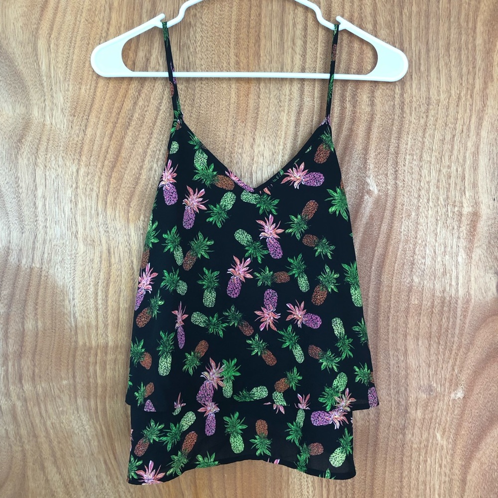 • 2/$10 • Colorful Pineapple Top